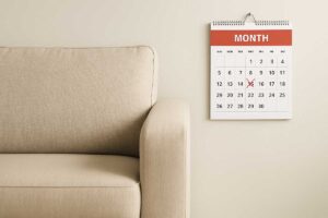 Hvor tit skal man rense en sofa?